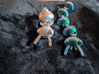 Image 4 of Izzy the Isopod
