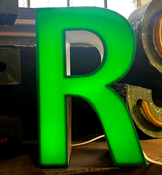 Image of 'R' Vintage Neon Sign