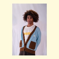 Image 2 of Il Cardigan azzurro