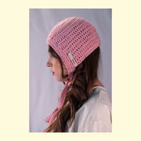 Image 2 of Il Bonnet rosa