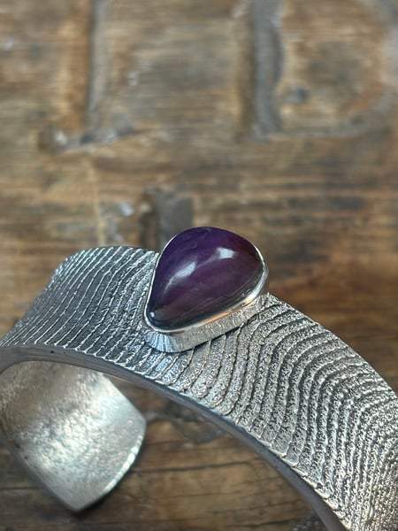 Image of Sugilite Cuttlebone Bracelet