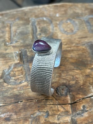 Image of Sugilite Cuttlebone Bracelet