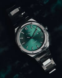 Image 5 of Supreme Aqua