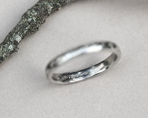 Image of  Platinum 3mm,  Latin engraved milled edge ring