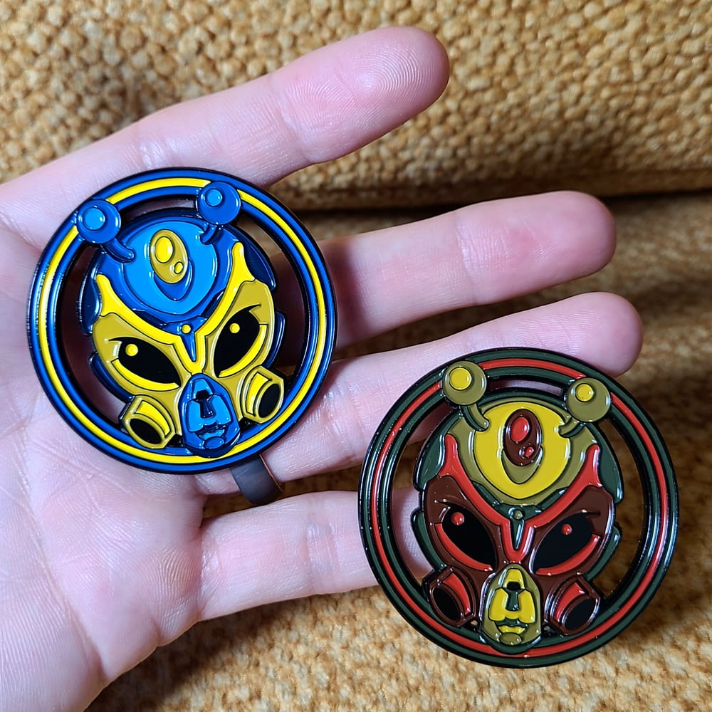 Image of Alien Medallion Pins