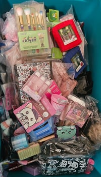 Image 1 of  beauty scoop/sanrio 