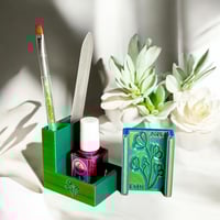 Image 9 of Magnetic Mani Mate