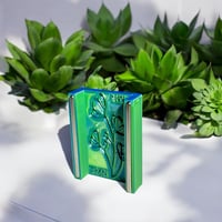 Image 4 of Magnetic Mani Mate