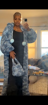 Image 5 of Knit Purse