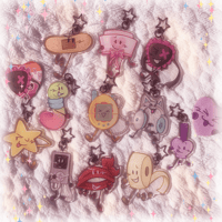 🍭 OBJECTS: LOST & DETERMINED ♡ Charms & Badges