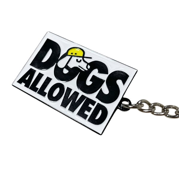 Dogs allowed - keychain