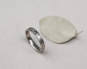 Image of  18ct White gold  3mm flat court 'Snowdrop' engraved ring.