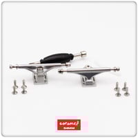 Image 2 of Caramel fingerboard trucks 3.0 