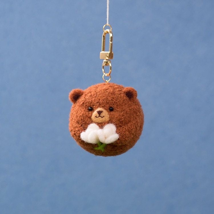 Image of WIlly the Bear, DIY Needle Felting Kit 