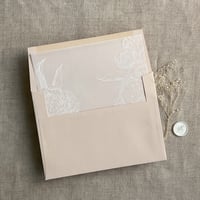 Image 2 of white etched peony PACK of 10