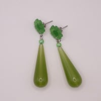Image 2 of Green Daisy Earrings 
