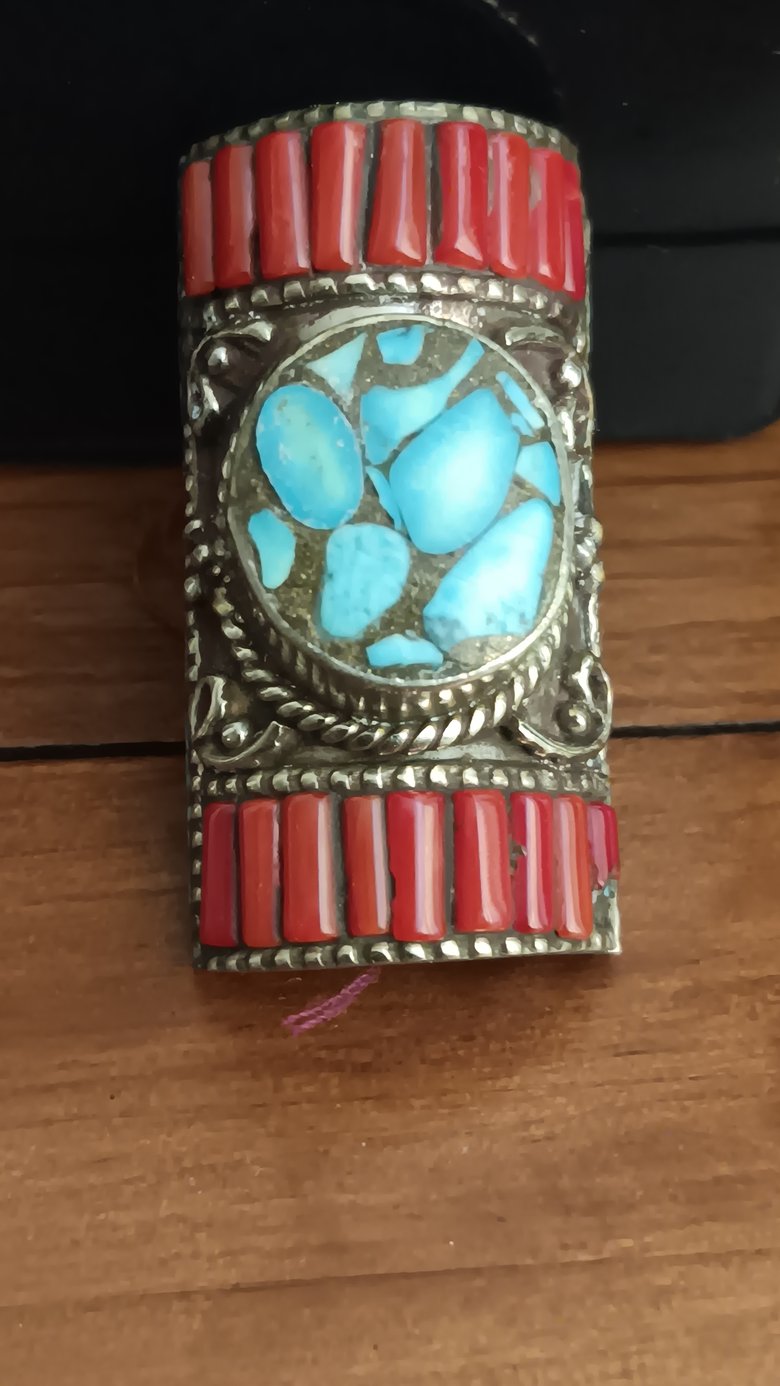 Image of LARGE TIBETAN SILVER RING WITH ROUND TURQUOISE CENTER