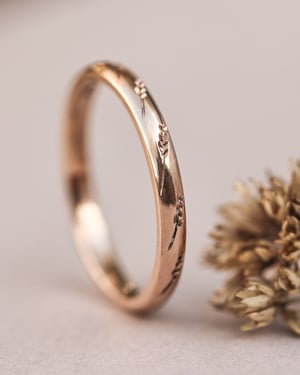 Image of 18ct rose gold, 2mm, Barleycorn ring