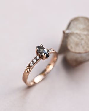 Image of *SALE - was £2550* 18ct rose gold dark grey marquise cut diamond ring (IOW202)