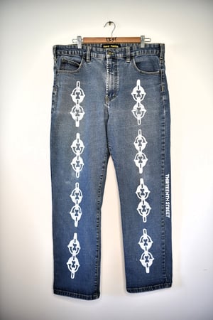 13ST - HARD YAKKA JEANS