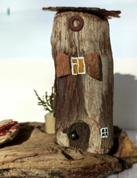 Image 3 of Fisherman's House