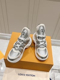 Image 9 of ON RIP RUNNERS
