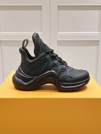 Image 2 of ON RIP RUNNERS