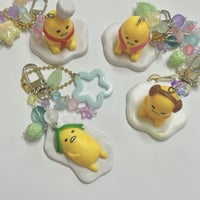 Image 1 of Gudetama Keychain