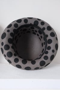 Image 3 of Chicken George Hat Fur Felt - Spotty black 