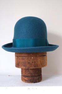 Image 1 of Chicken George Hat wool Felt - Turquoise