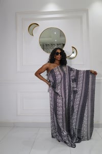 Image 1 of Almas