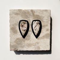 Daggers Marble