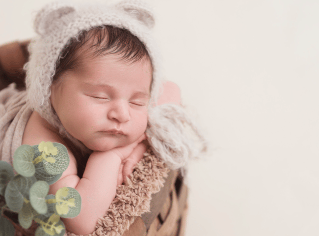 Newborn - Standard (Swaddled/Wrapped)