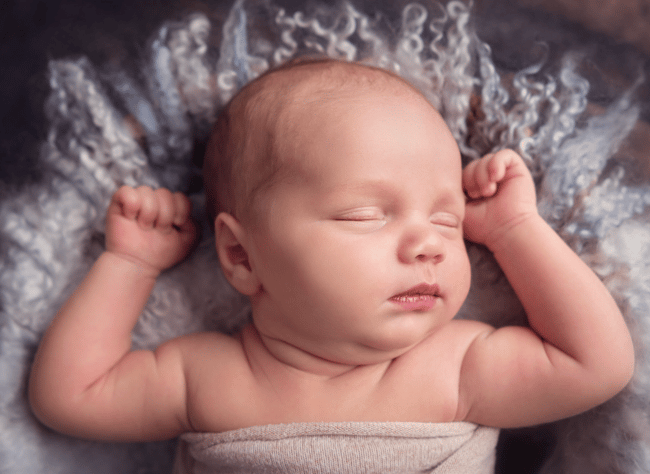 Newborn - Basic (Swaddled/Wrapped)