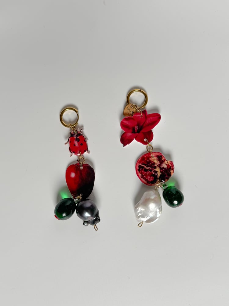 Image of olive lady earrings