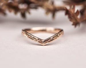 Image of 18ct Rose Gold 2mm Pressed flower wishbone ring