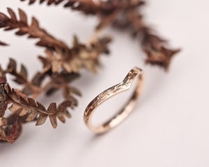 Image of 18ct Rose Gold 2mm Pressed flower wishbone ring