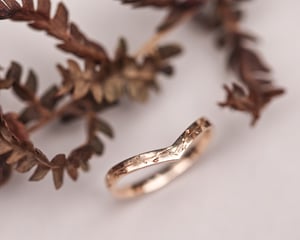 Image of 18ct Rose Gold 2mm Pressed flower wishbone ring