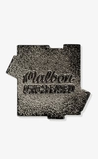 Image 4 of MALBON X UNDEFEATED GOLF GLOVE - WHITE [2024]