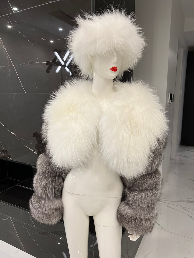 Image of Ari Fur Bomber 