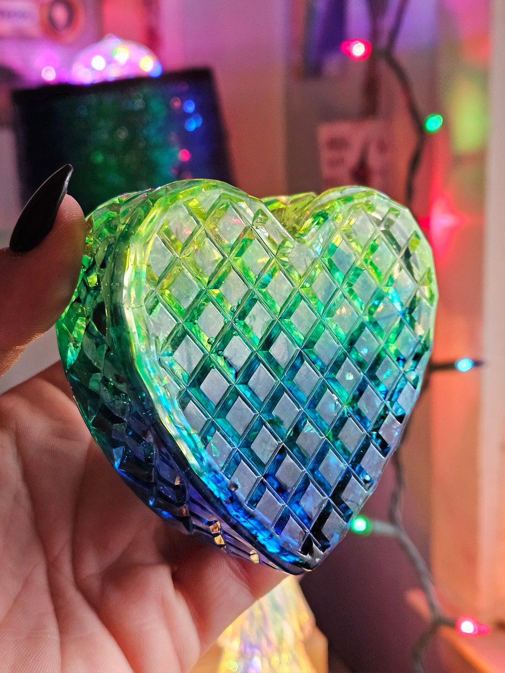 Image of Neon Green/ Turquoise Ombre Heart Box