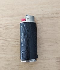 Image 5 of Étuis pour briquet 