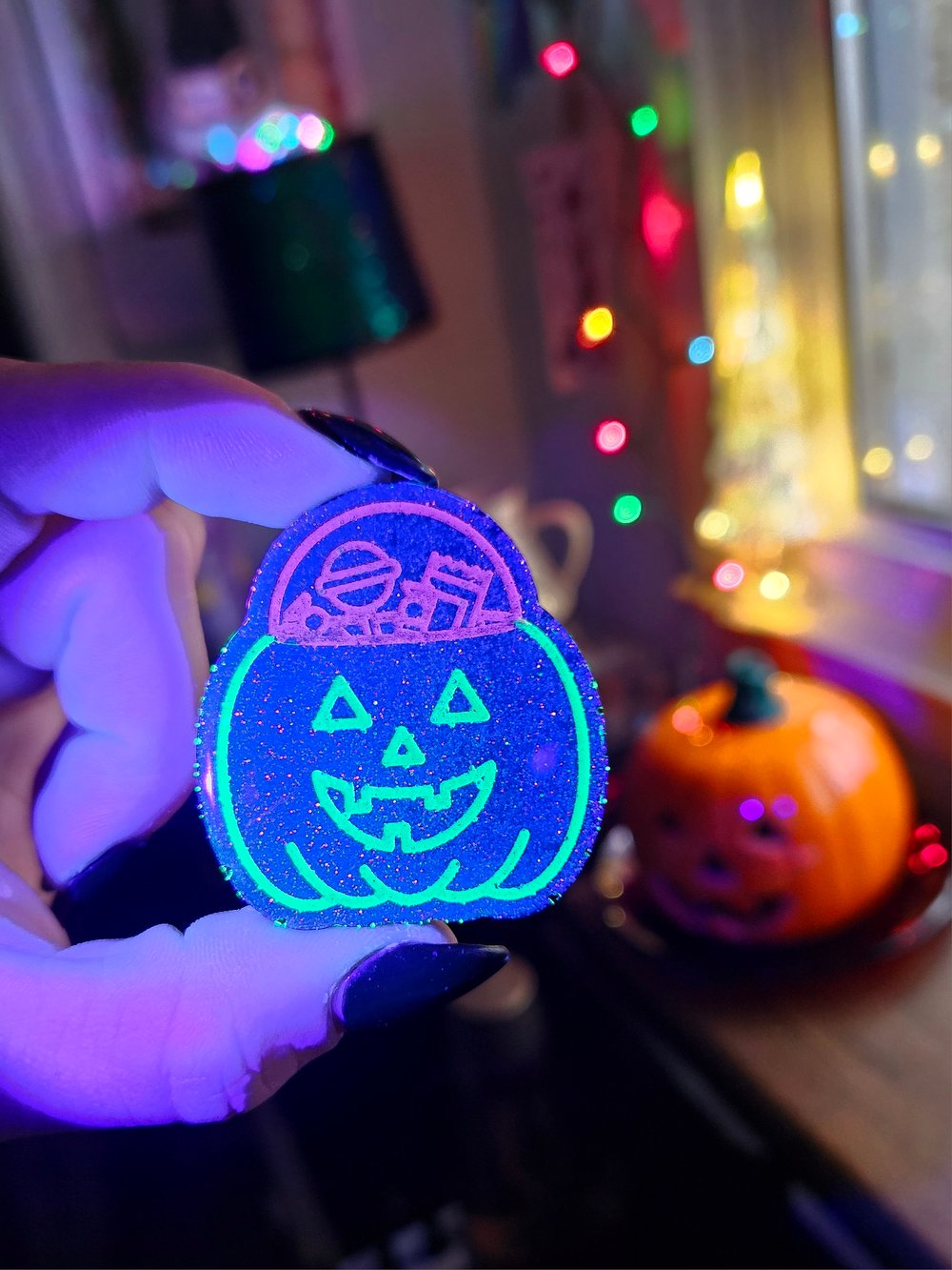 Image of Trick or Treat Pail Magnets: Style 4