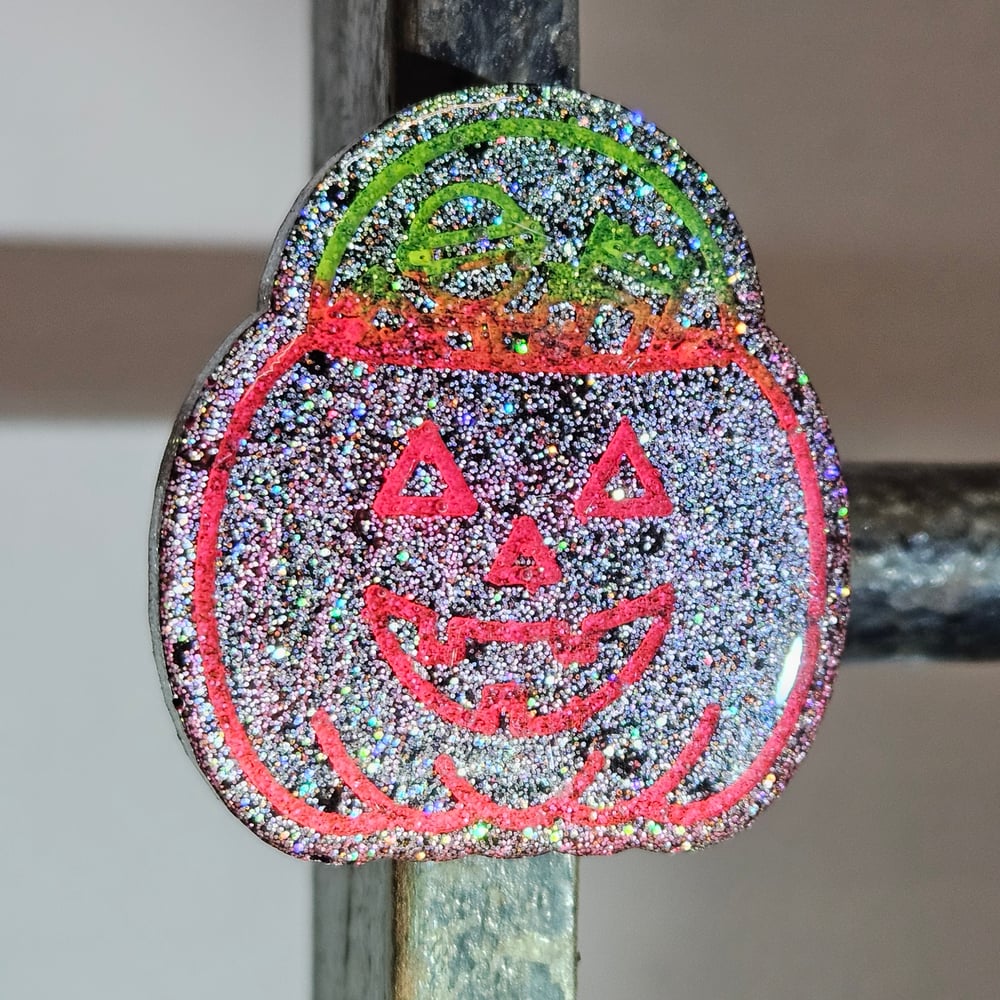 Image of Trick or Treat Pail Magnets: Style 8