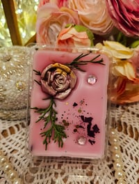 Image 4 of Rosewater & Cedar - A Rockytop Wax Works exclusive houseblend fragrance 