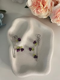 Image 3 of Purple Fairycore choker Necklace and flower bead dangle earrings