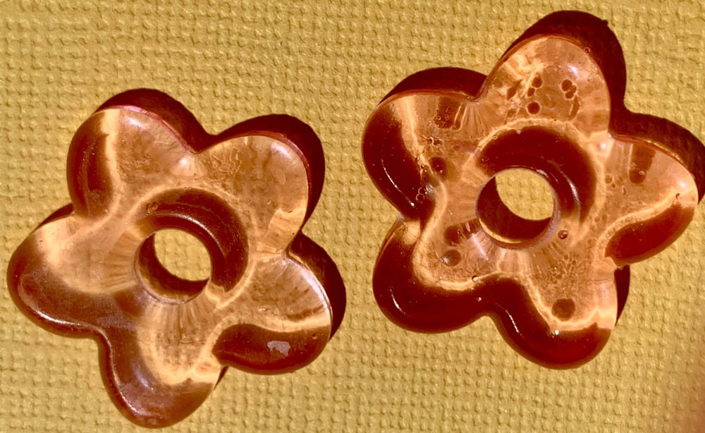 Image of Small Pop!Resin Flower CHARMS