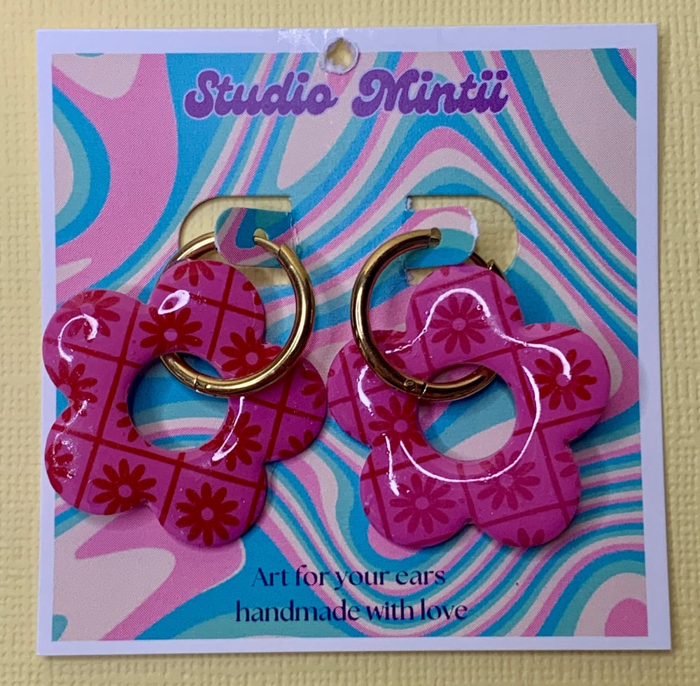 Image of Pink and Red Checkerboard Flower Hoops