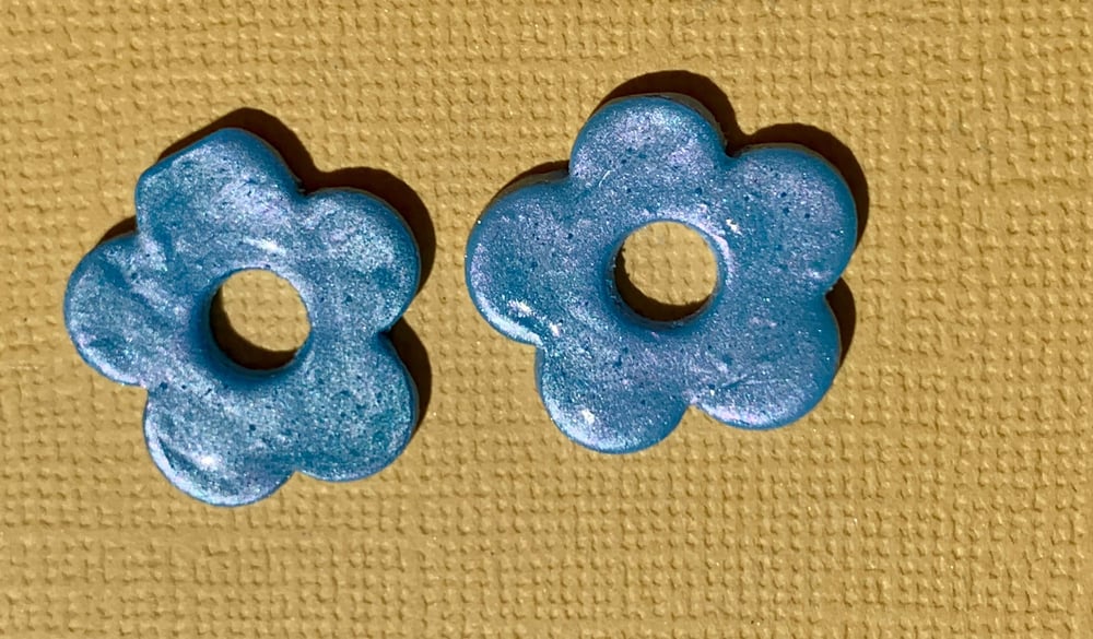 Image of Small Flower Hoop CHARMS