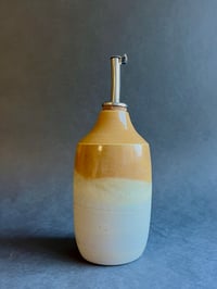 Image 1 of Bouteille d'huiles